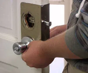 Capitol Locksmith Service Cincinnati, OH 513-726-2024 - locksmith-12